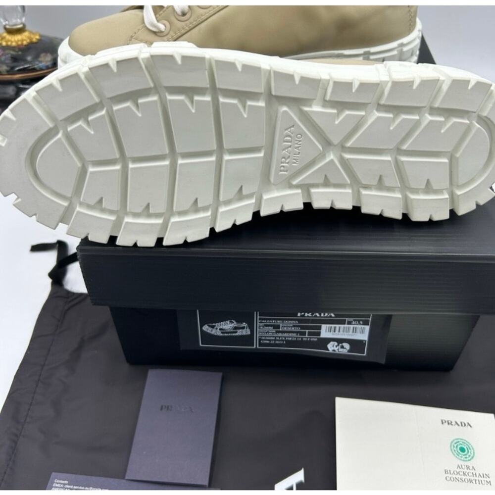 Women's Prada re-wheel gabardine sneaker in
Desert beige size 40.5 made in Italy - Picture 8 of 13